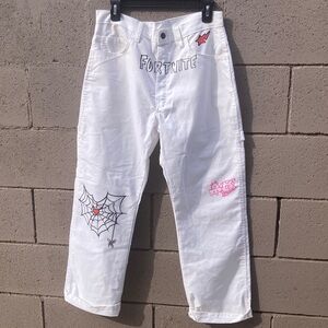 Dickies White boyfriend Jeans with Graphic Designs